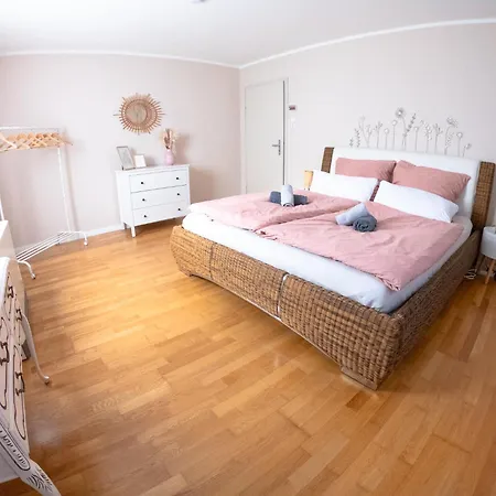 Happybnb Mit Sonniger Terrasse Apartment