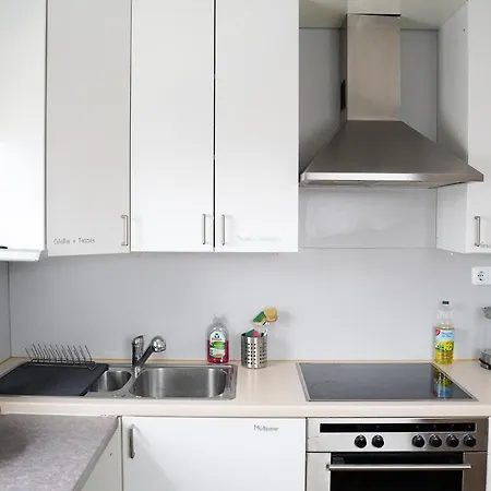 Gruenoase Mit Sonnenbalkon *