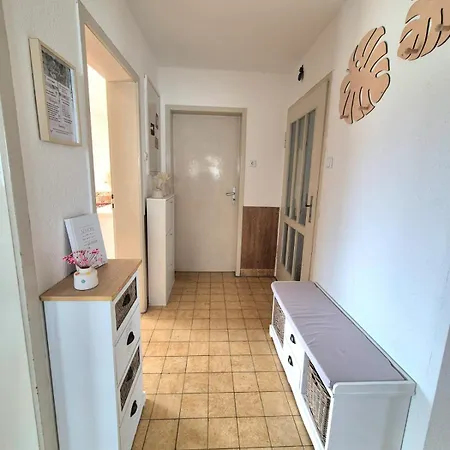 Gruenoase Mit Sonnenbalkon شقة *